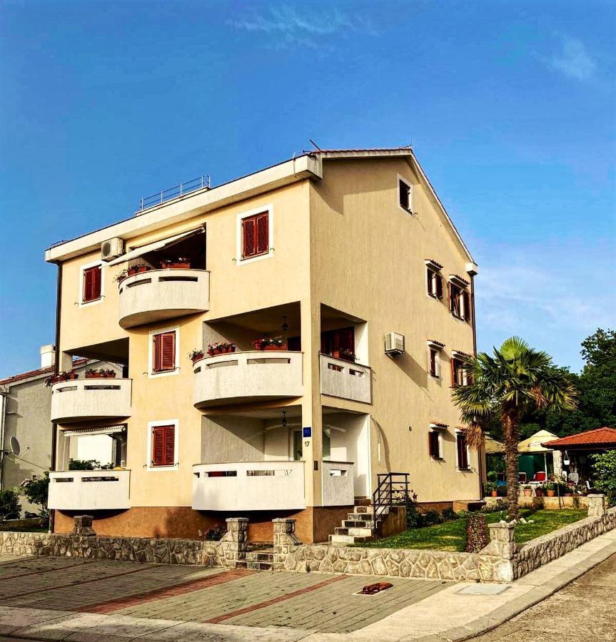 Apartments Hanka Njivice Εξωτερικό φωτογραφία