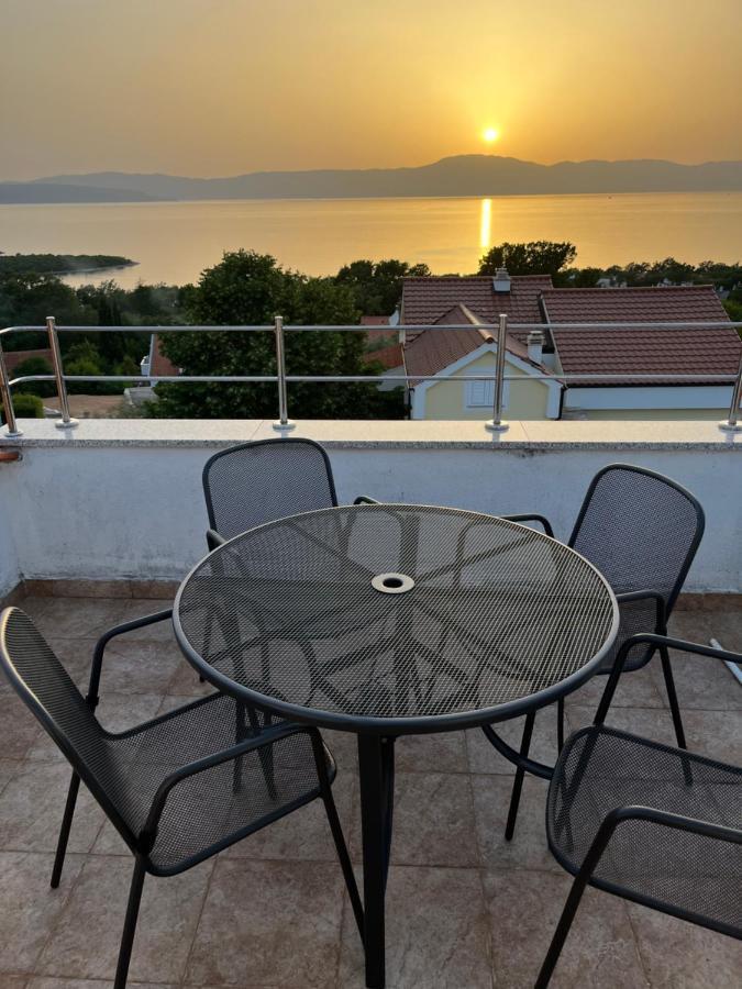 Apartments Hanka Njivice Εξωτερικό φωτογραφία